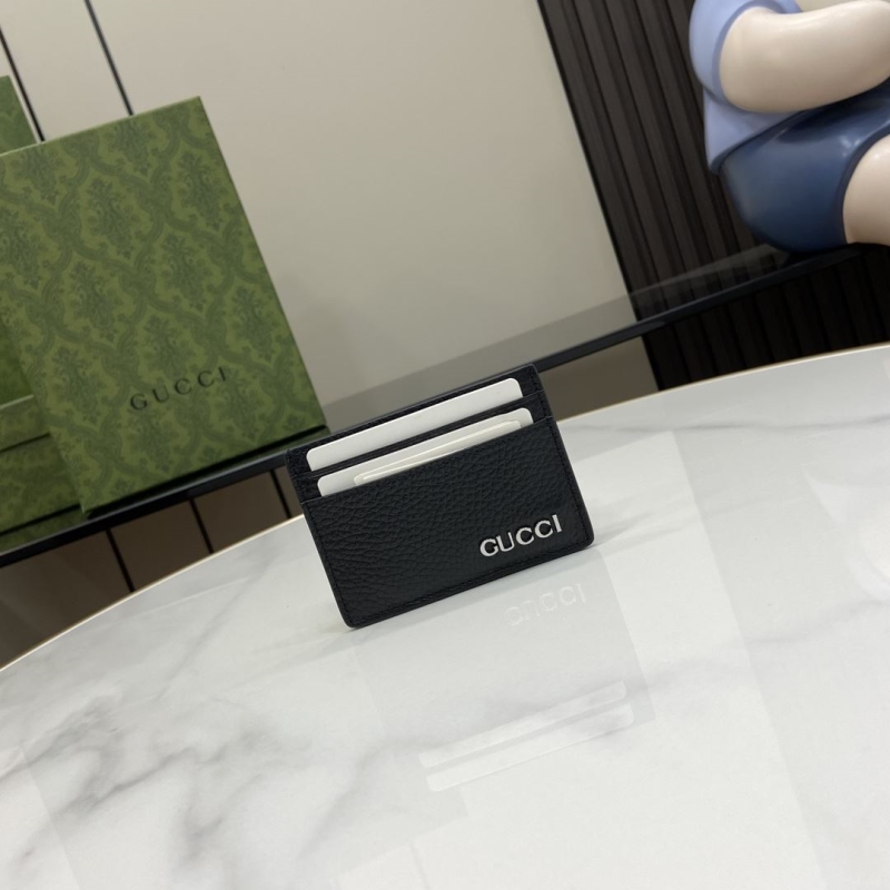 G*u*i wallets & purse